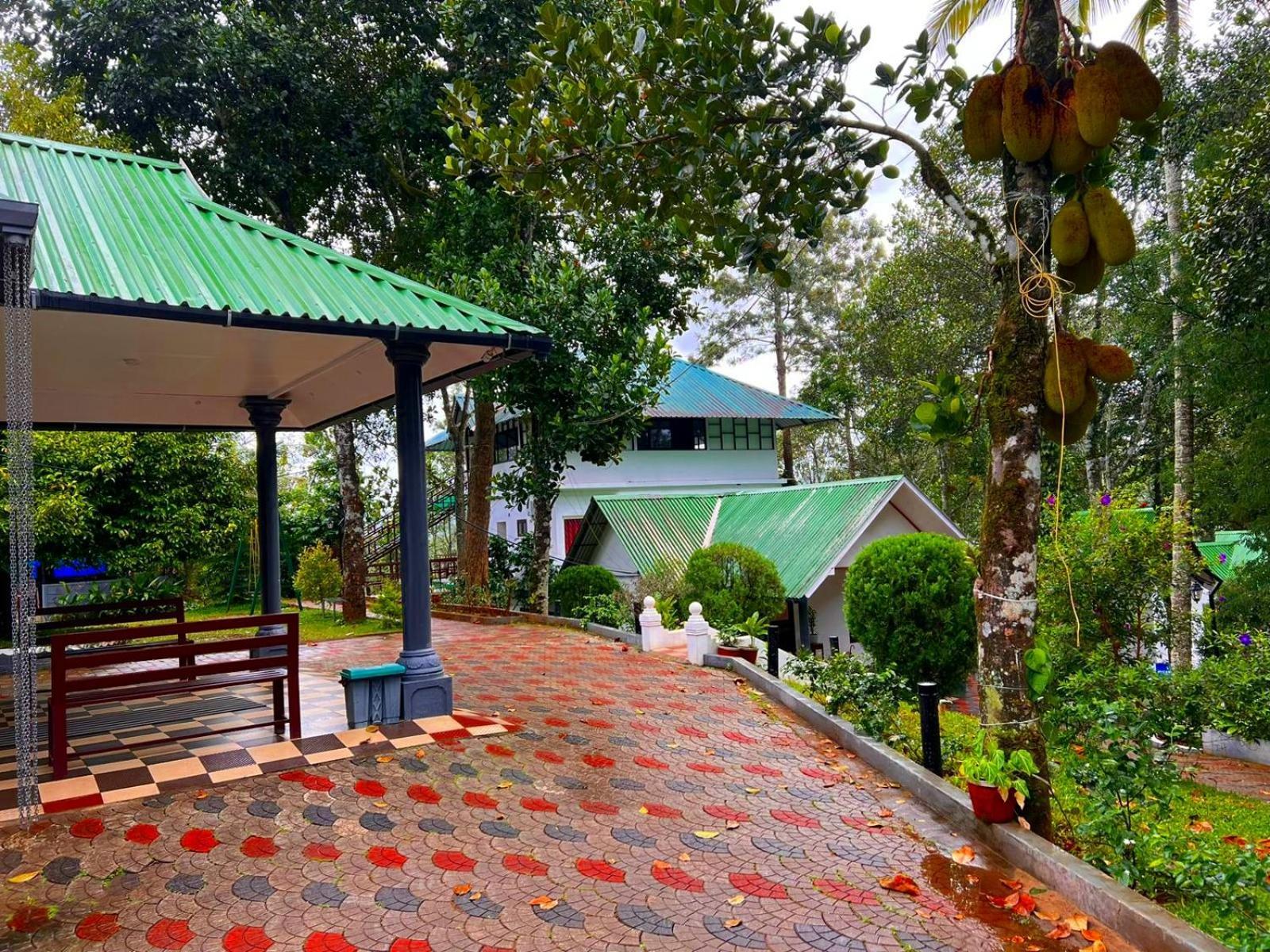 Misty Lake Resorts, Munnar Exterior photo