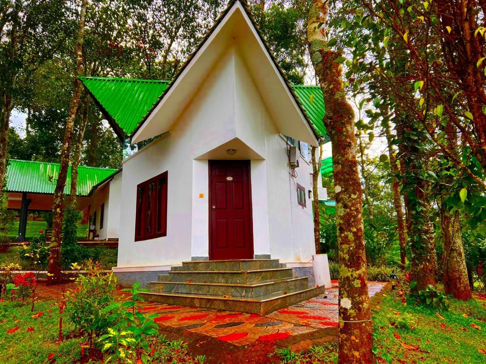 Misty Lake Resorts, Munnar Exterior photo