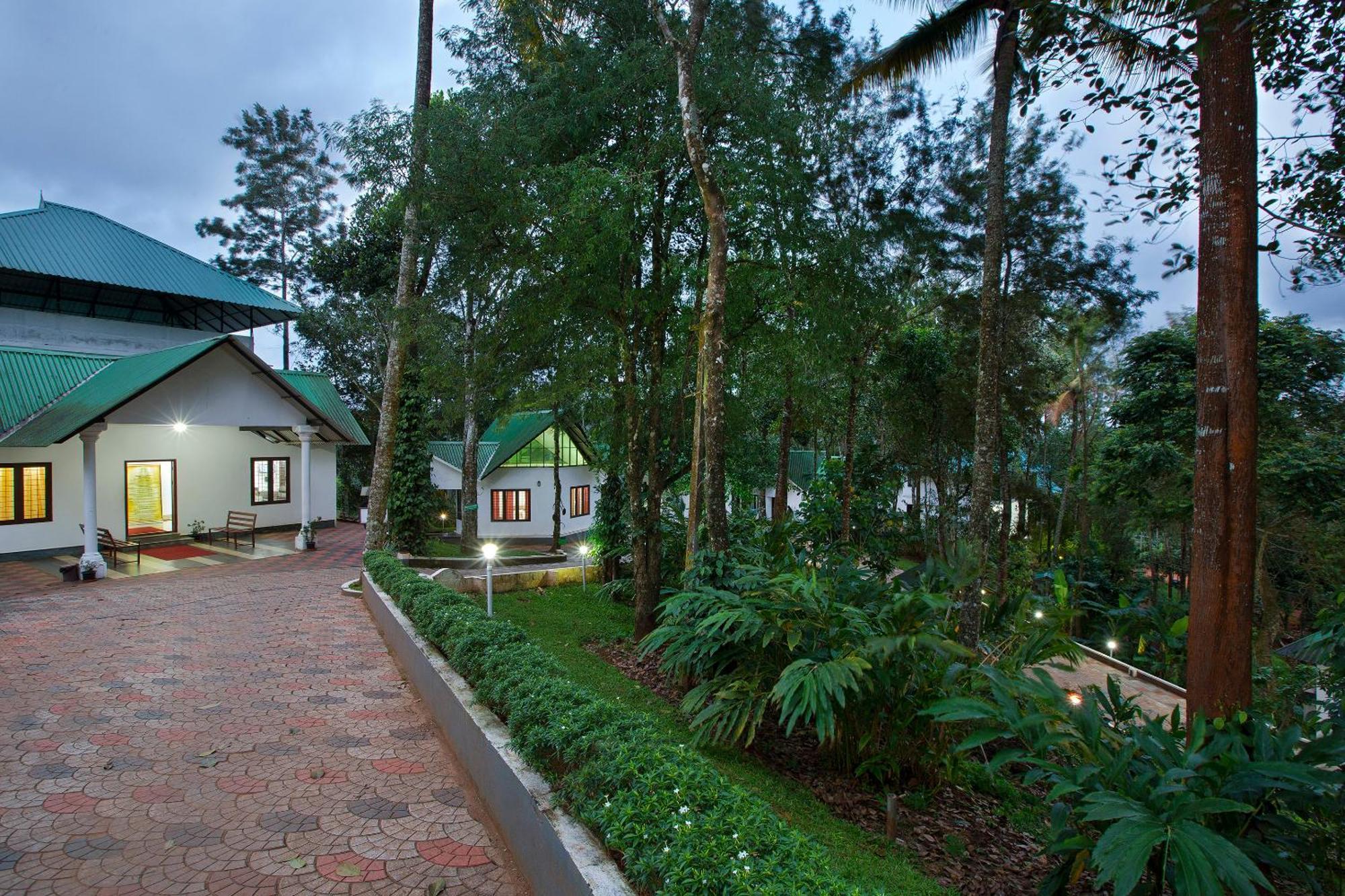 Misty Lake Resorts, Munnar Exterior photo